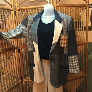 Wool Blazer. Size Small